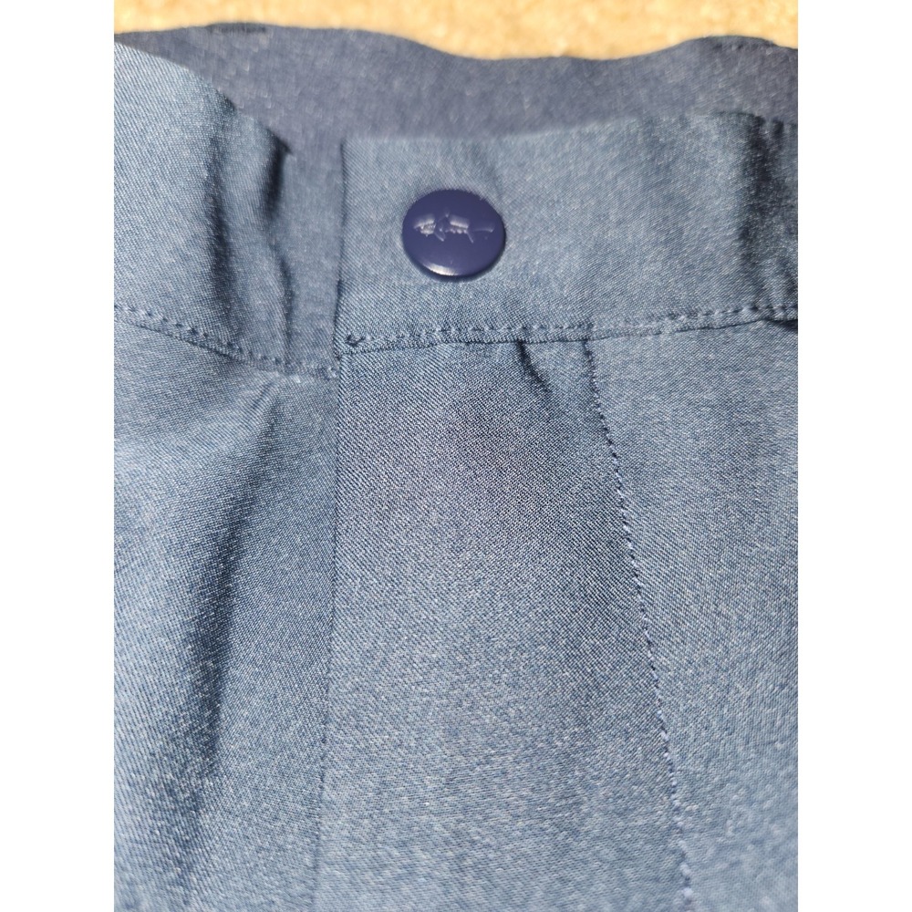 Greg Norman Golf Shorts Mens 40 Gray Moisture Wick Performance - Picture 2 of 6